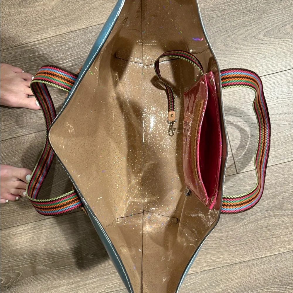 Consuela Big Breezy Tote - Picture 3 of 4